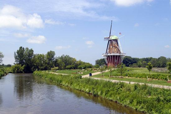 Windmill Island Gardens